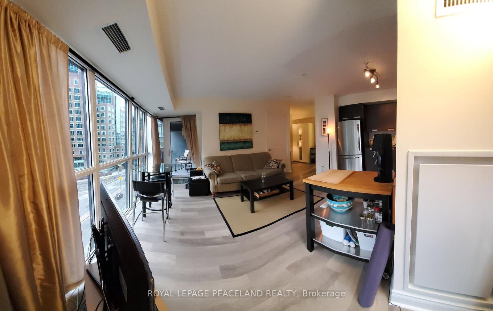 28 Ted Rogers Way, Unit 701
