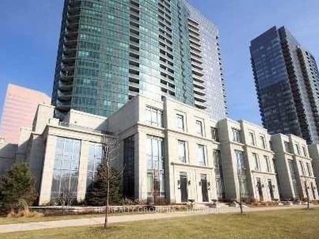 25 Greenview Avenue, Unit Th 33