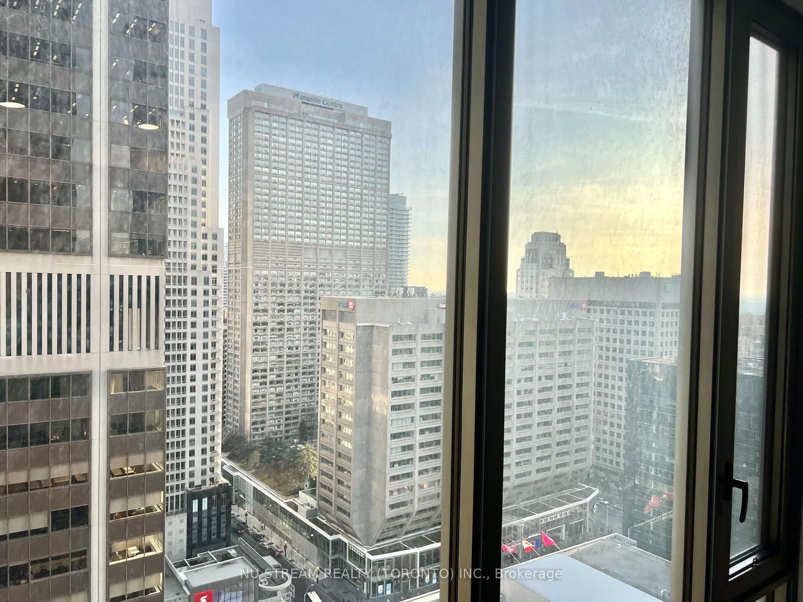 8 Cumberland Street, Unit 2505