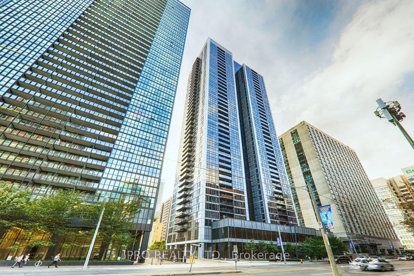 28 Ted Rogers Way, Unit 2607