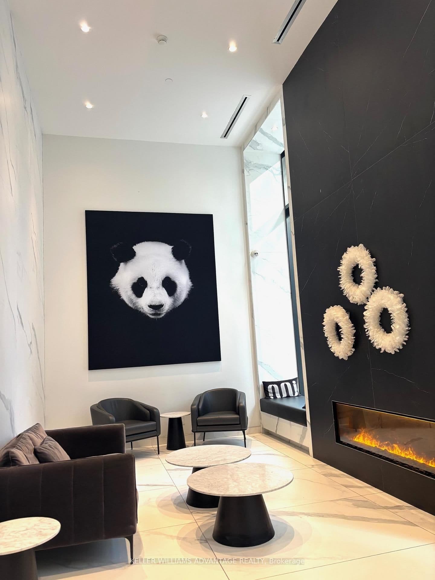 20 Edward Street, Unit 802