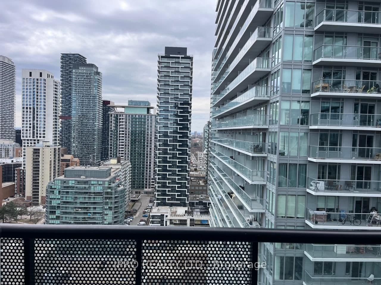 127 Broadway Avenue, Unit 2503