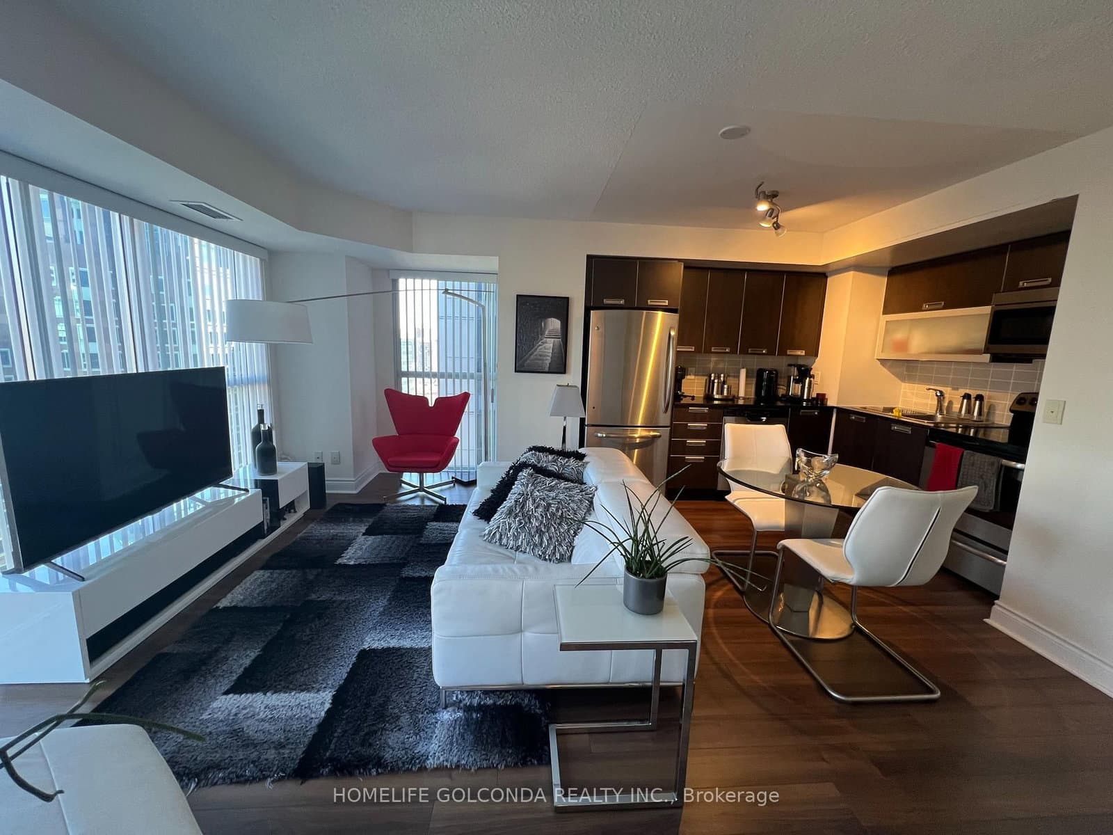 28 Ted Rogers Way, Unit 1712
