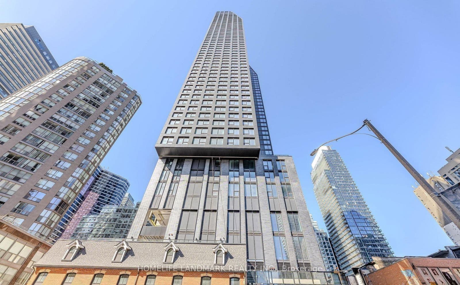 8 Wellesley Street W, Unit 2915