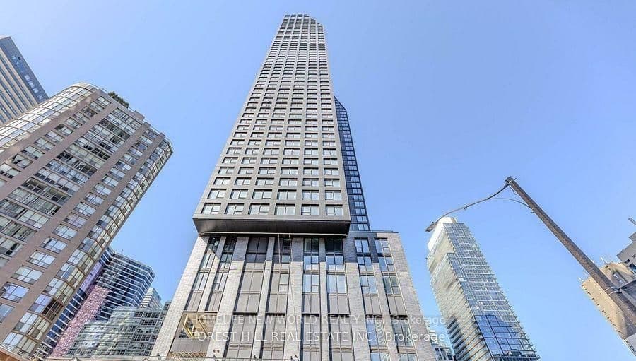 8 Wellesley Street W, Unit 3708