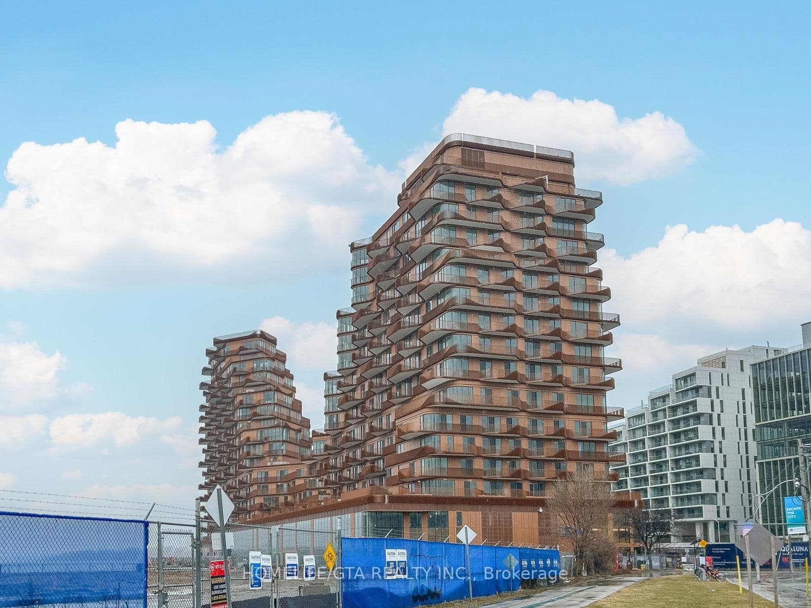 155 Merchants' Wharf, Unit 626