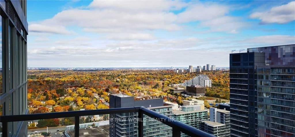 95 Mcmahon Drive, Unit 3309