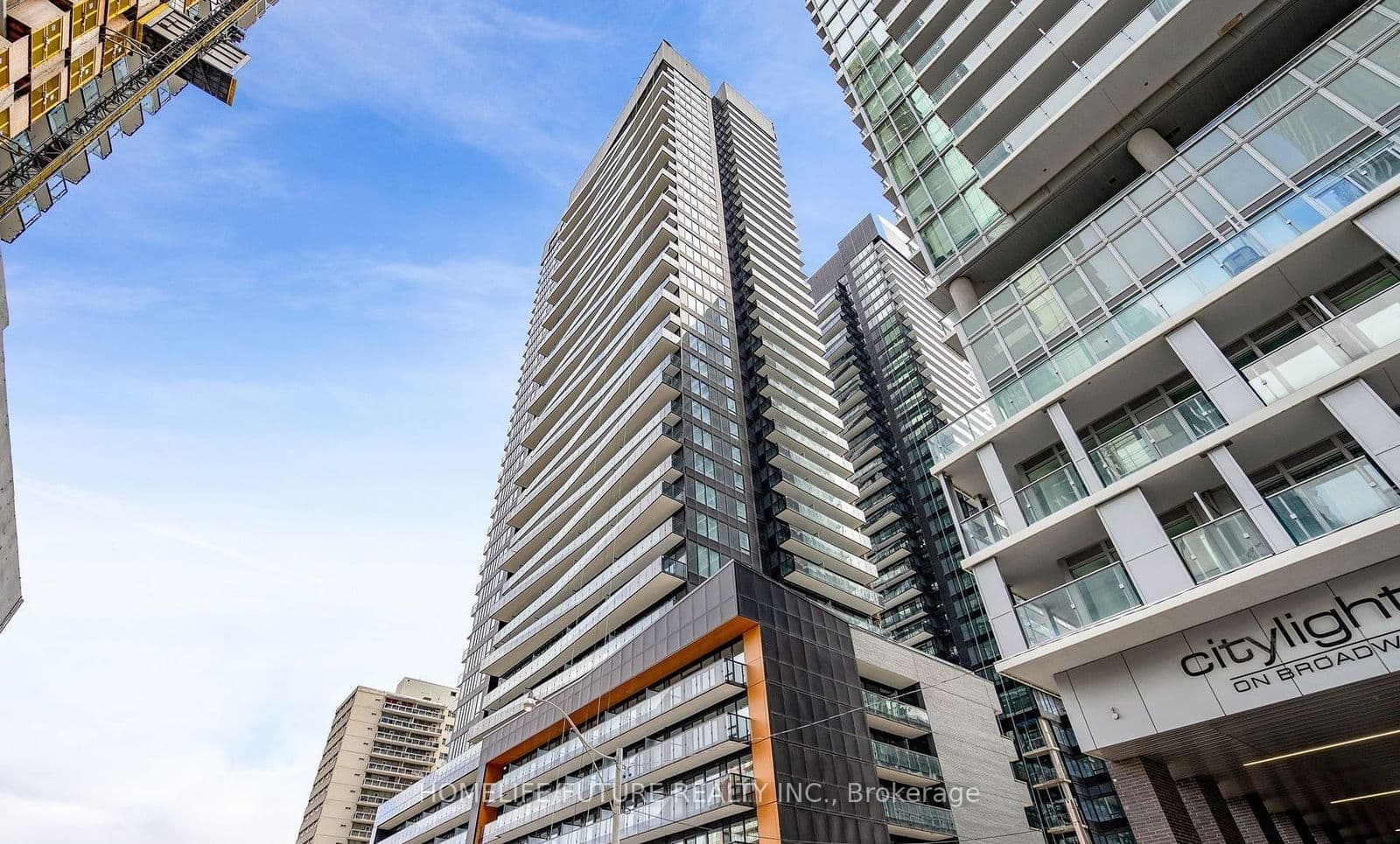 117 Broadway Avenue, Unit 3312