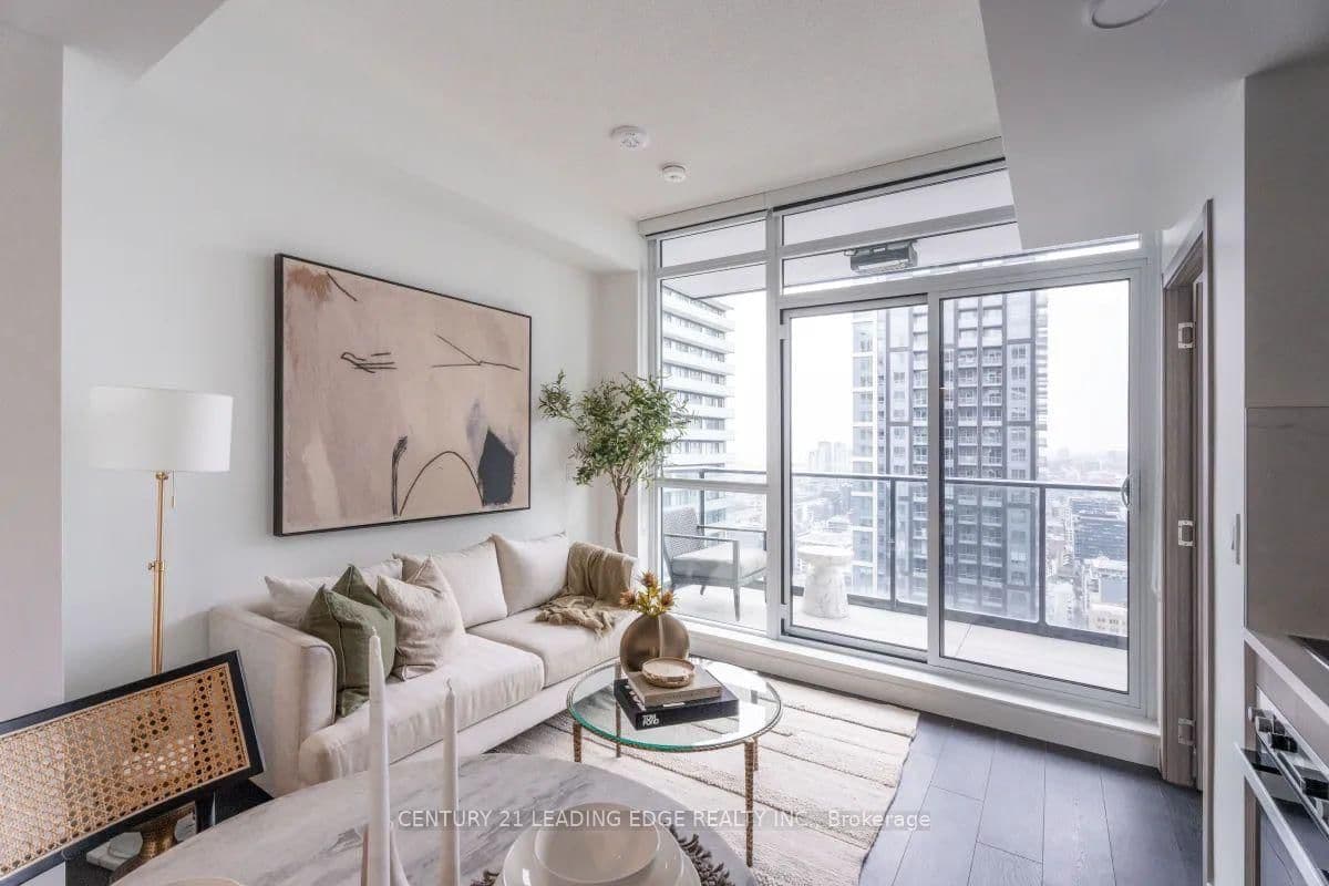 38 Widmer Street, Unit 4309