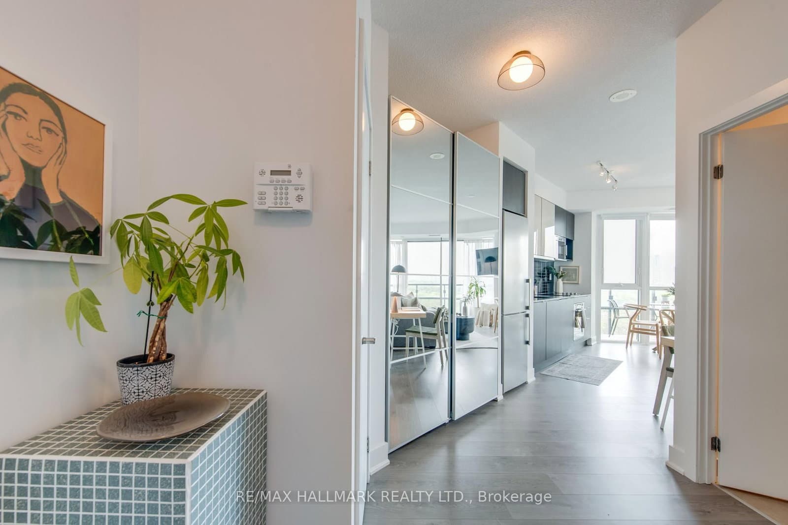 99 The Donway W Way, Unit 923