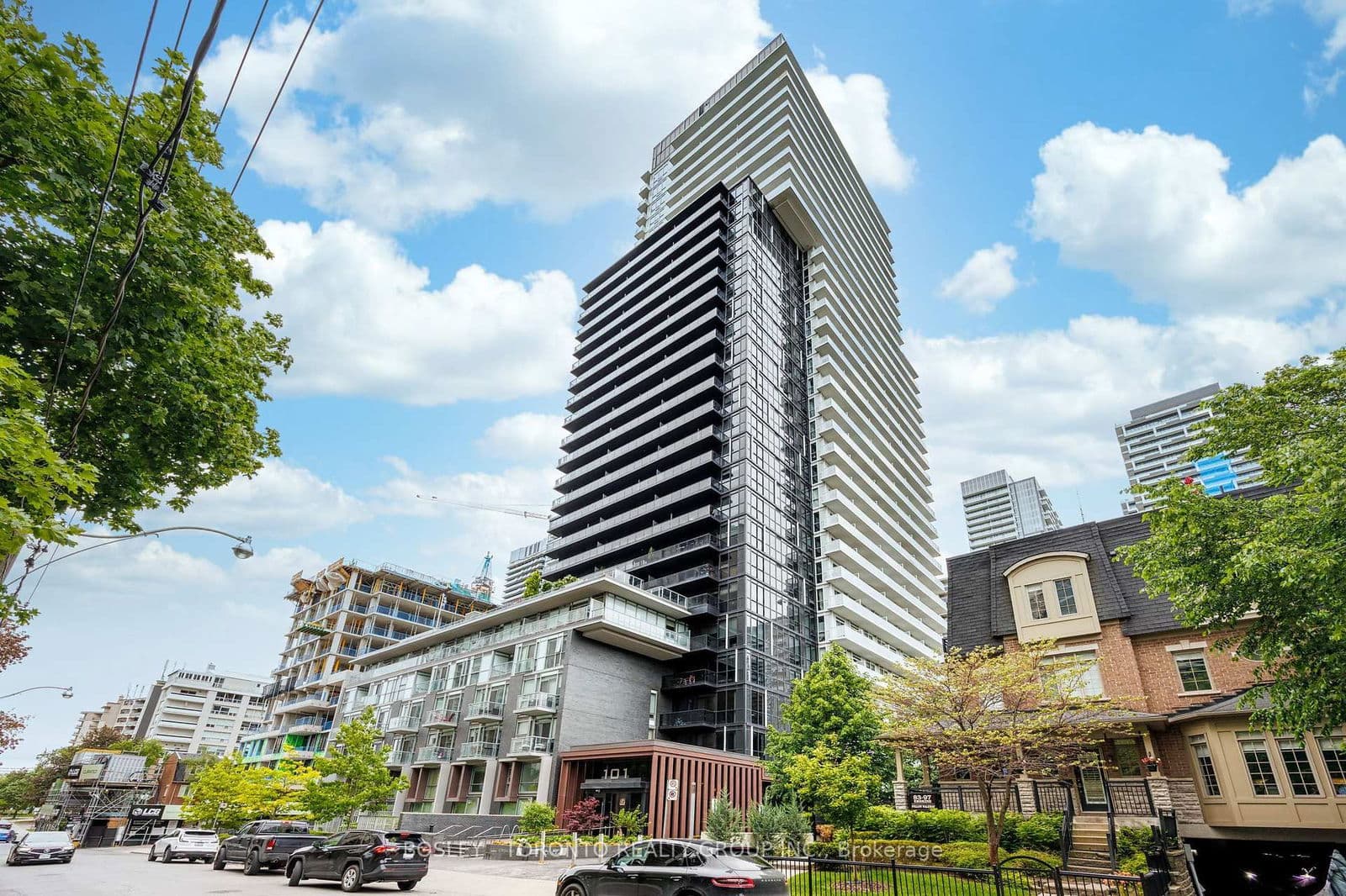 101 Erskine Avenue, Unit 2810