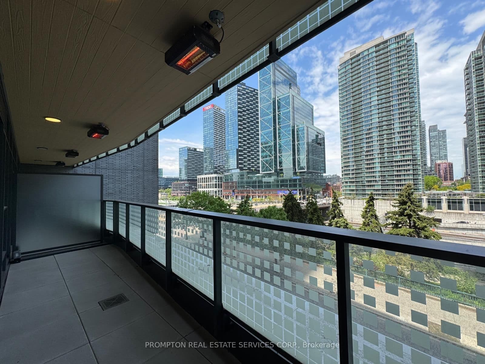 3 Concord Cityplace Way, Unit 335