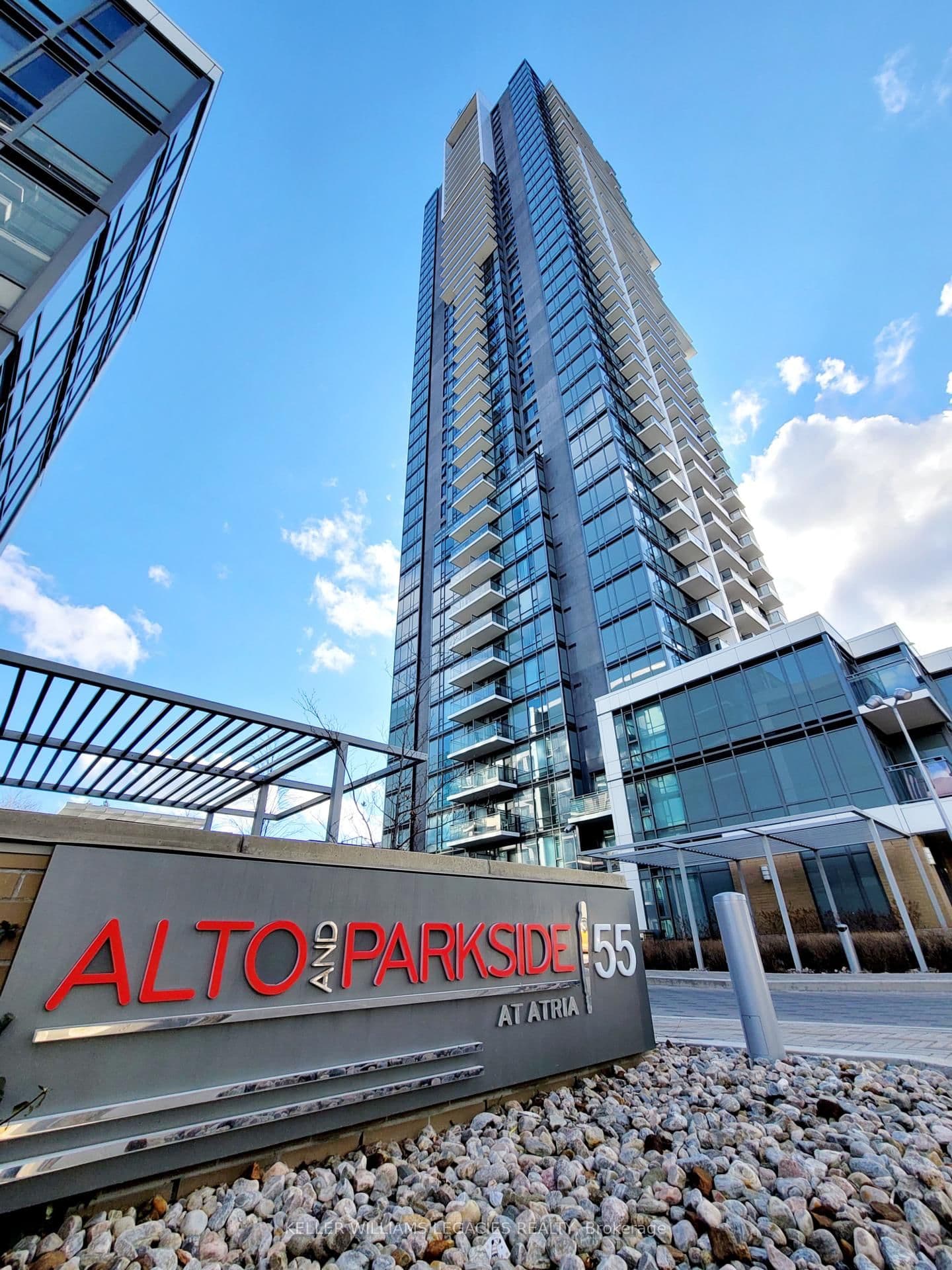 55 Ann O'reilly Road, Unit PH02