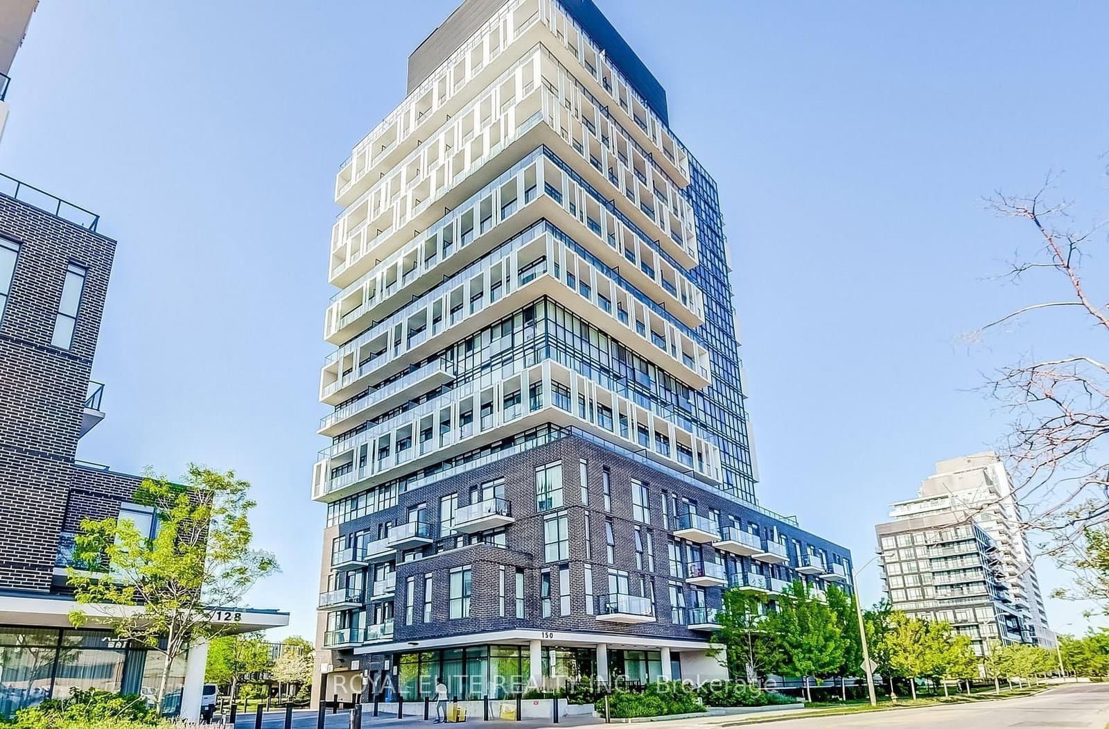 150 Fairview Mall Drive, Unit 1203