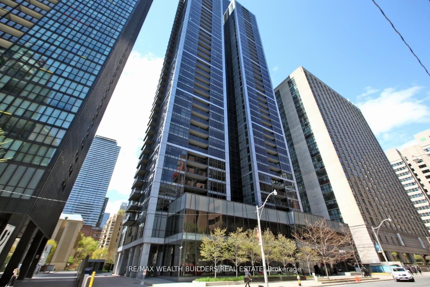 28 Ted Rogers Way, Unit 2708