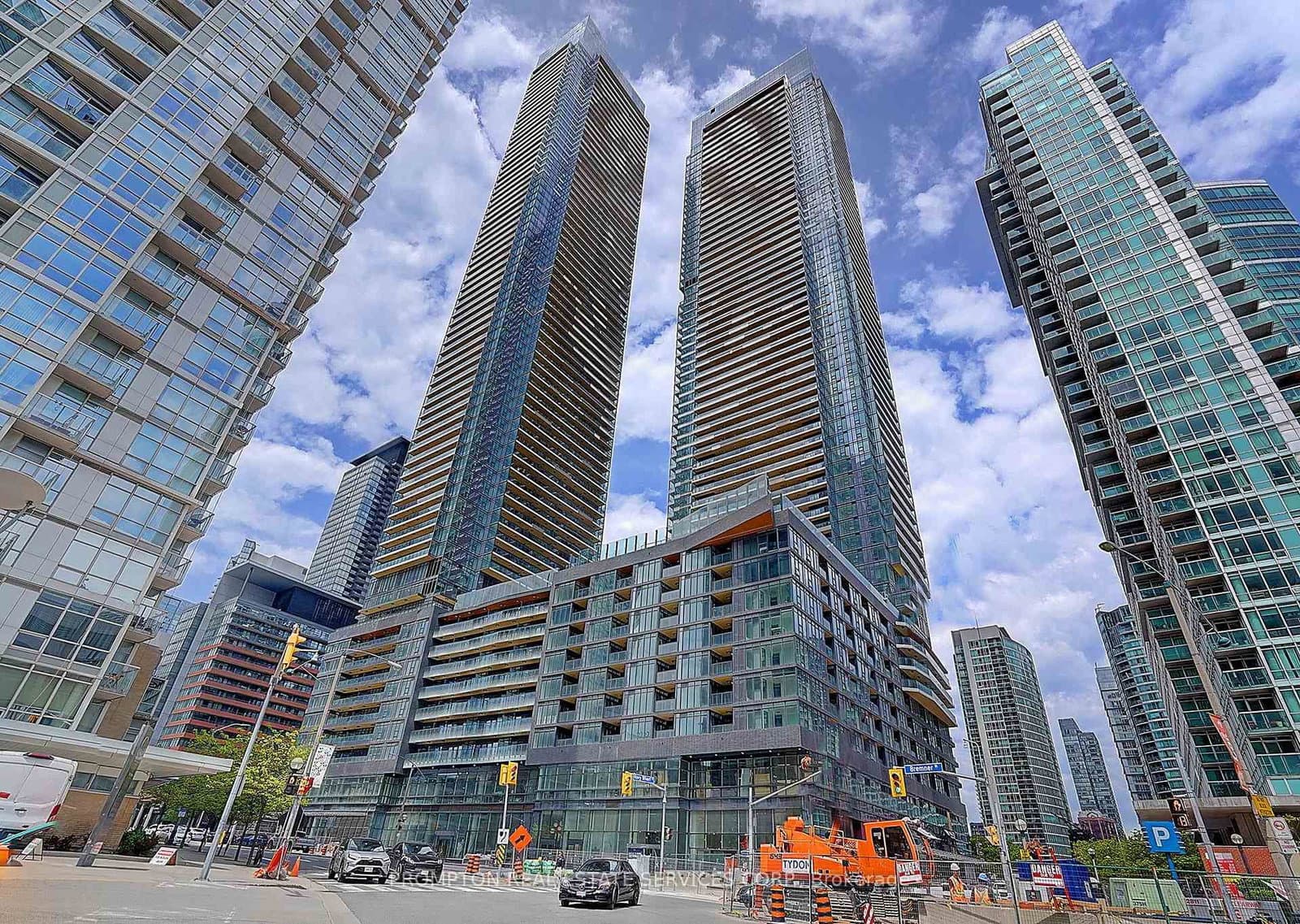 3 Concord Cityplace Way, Unit 4102