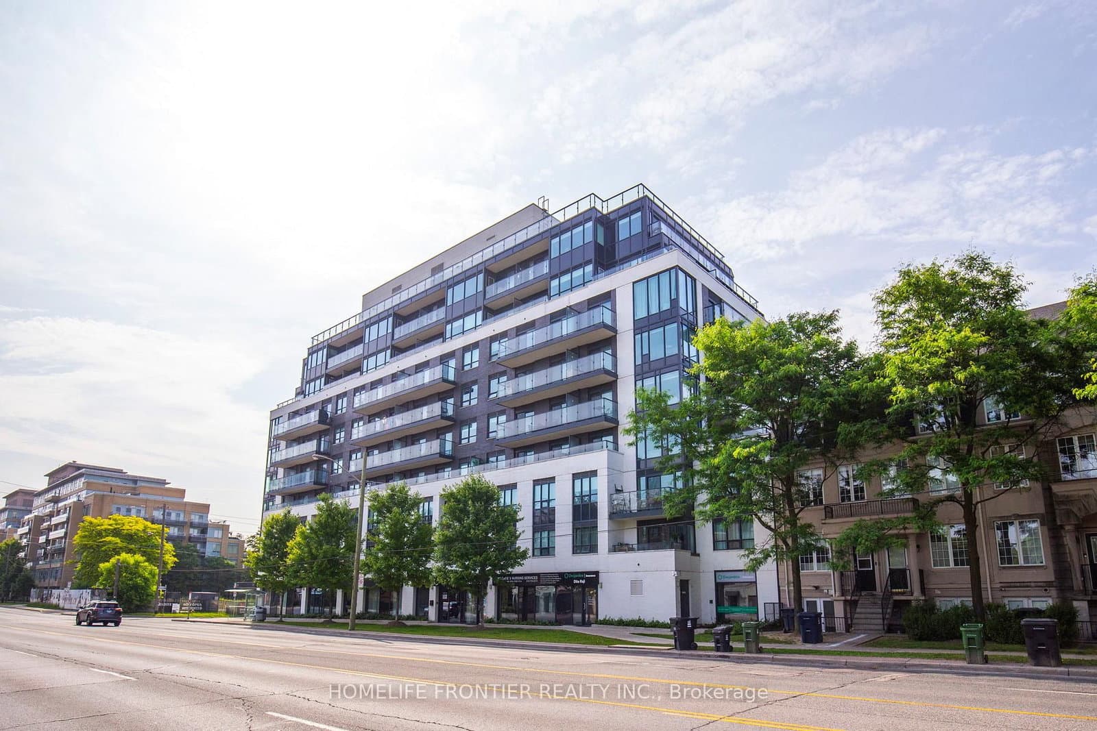741 Sheppard Avenue W, Unit 803