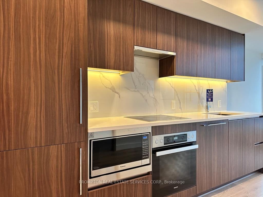 1 Concord Cityplace Way, Unit 3802