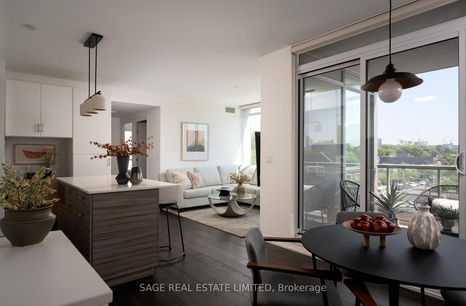 835 St Clair Avenue W, Unit 506