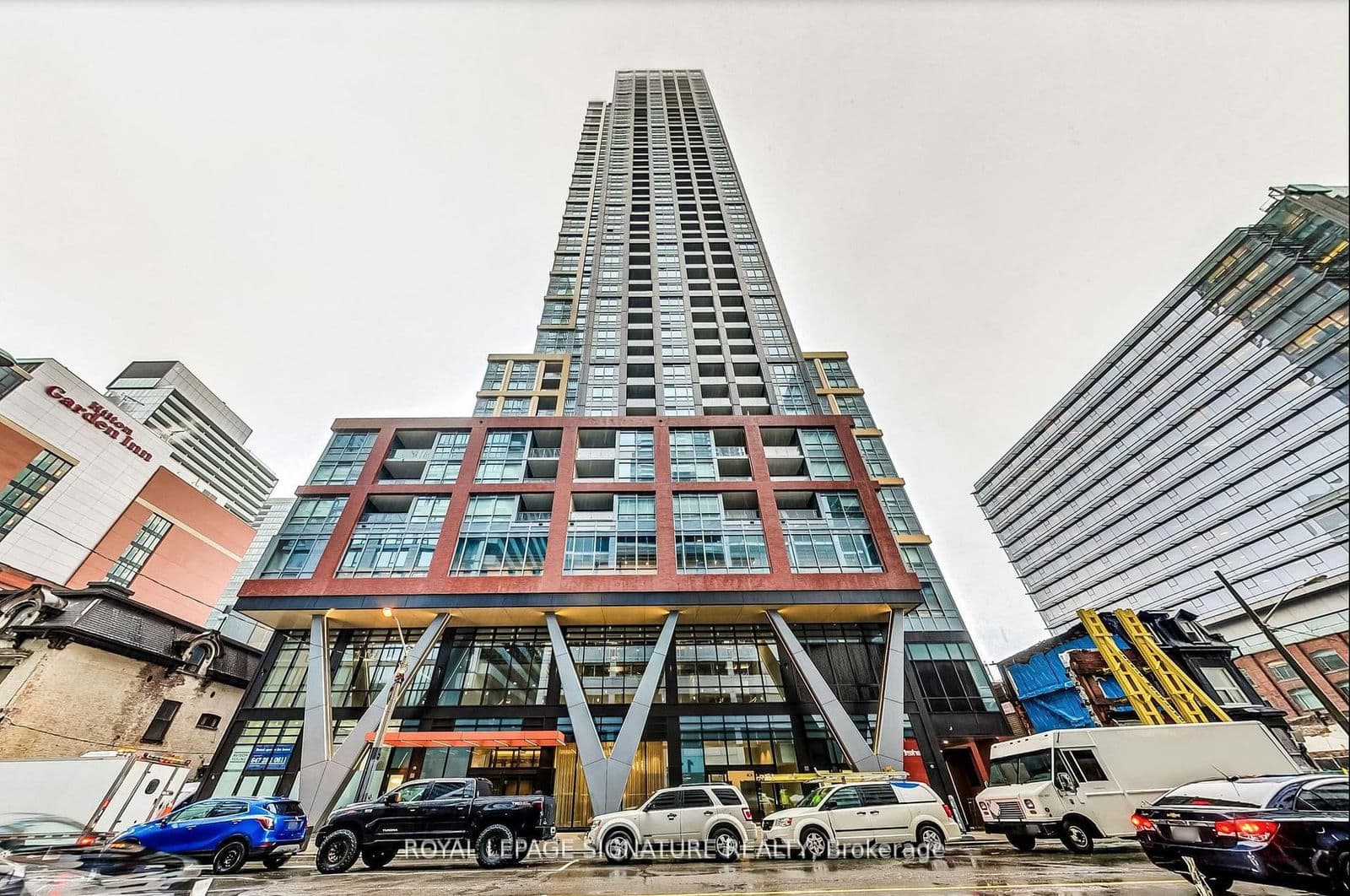 108 Peter Street, Unit 4705