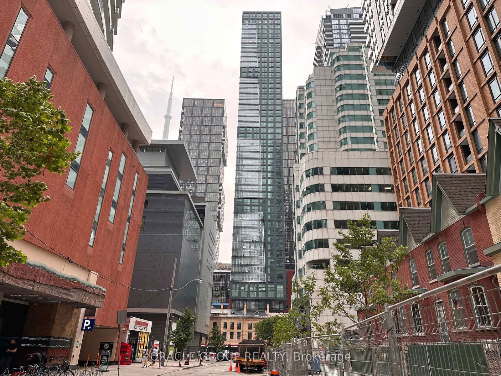 327 King Street W, Unit 3601