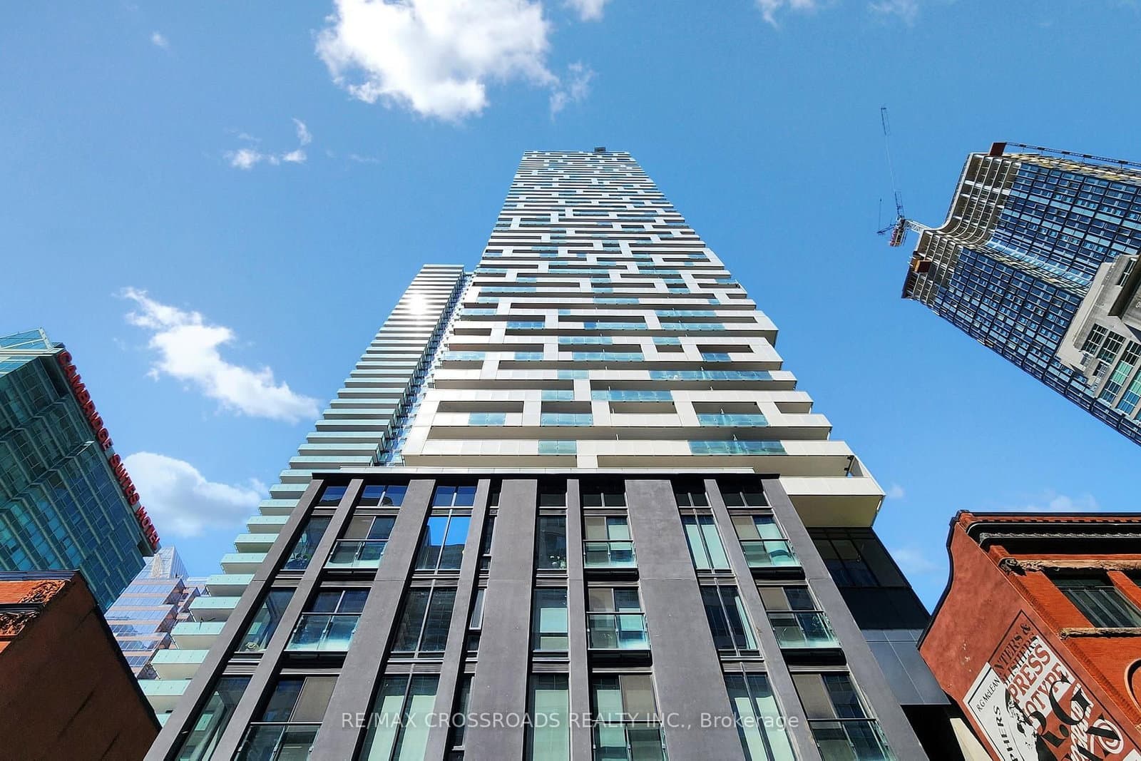 20 Lombard Street, Unit 3510