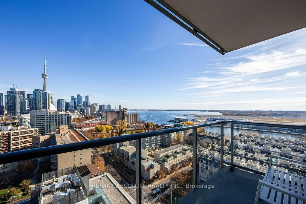 90 Stadium Road, Unit 1802