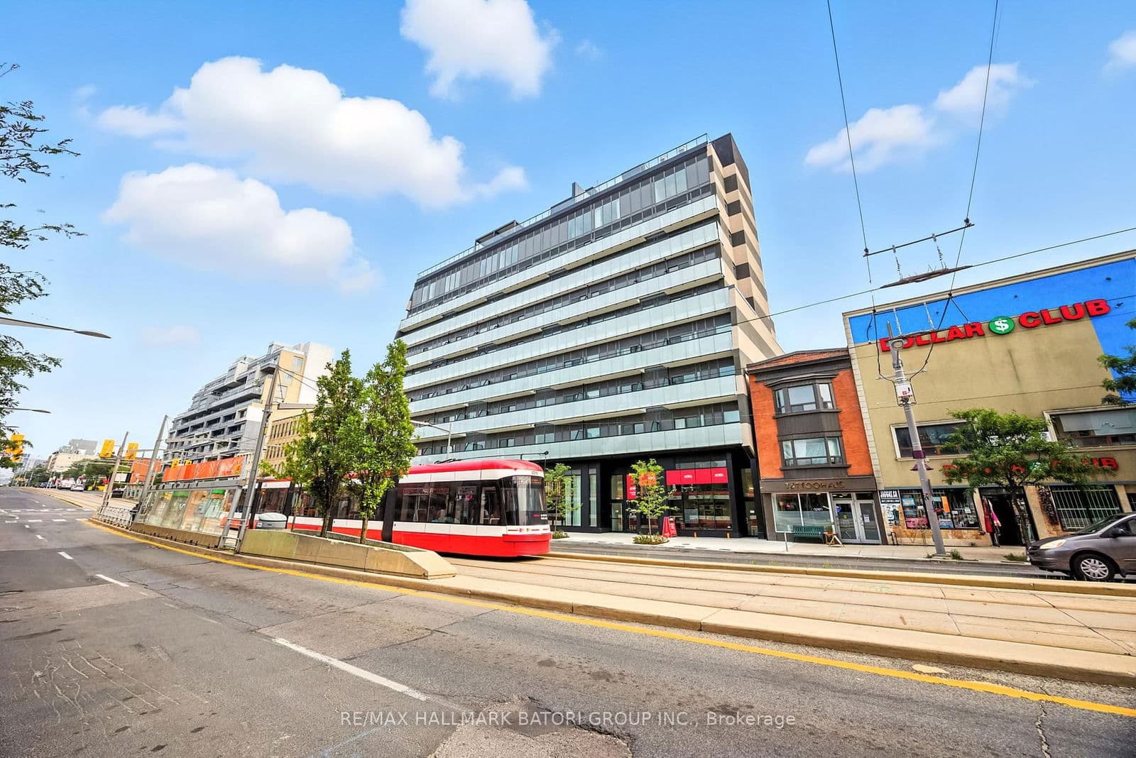 863 St. Clair Avenue W, Unit 801