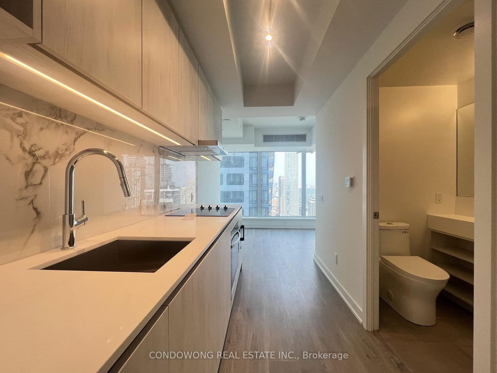 8 Wellesley Street W, Unit 4508