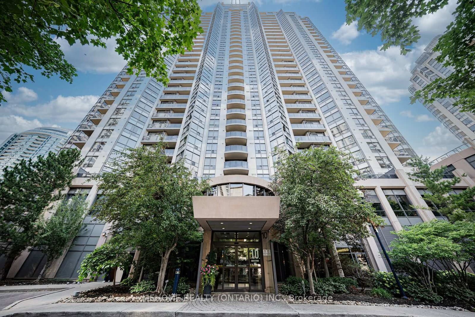 10 Northtown Way, Unit 1304