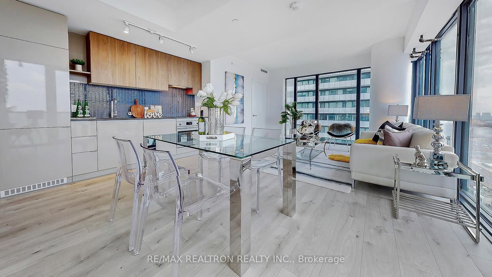 161 Roehampton Avenue, Unit 2809