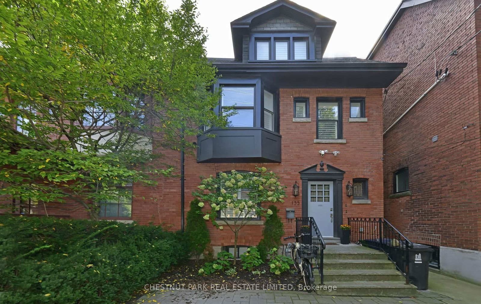 133 Cottingham Street, Unit upper