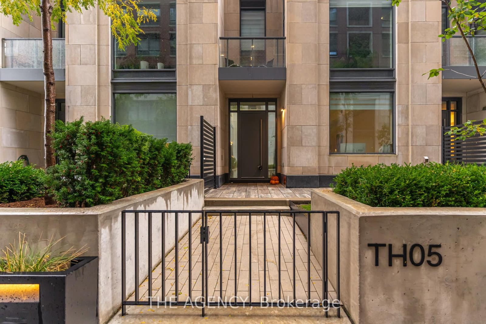 33 Frederick Todd Way, Unit TH05