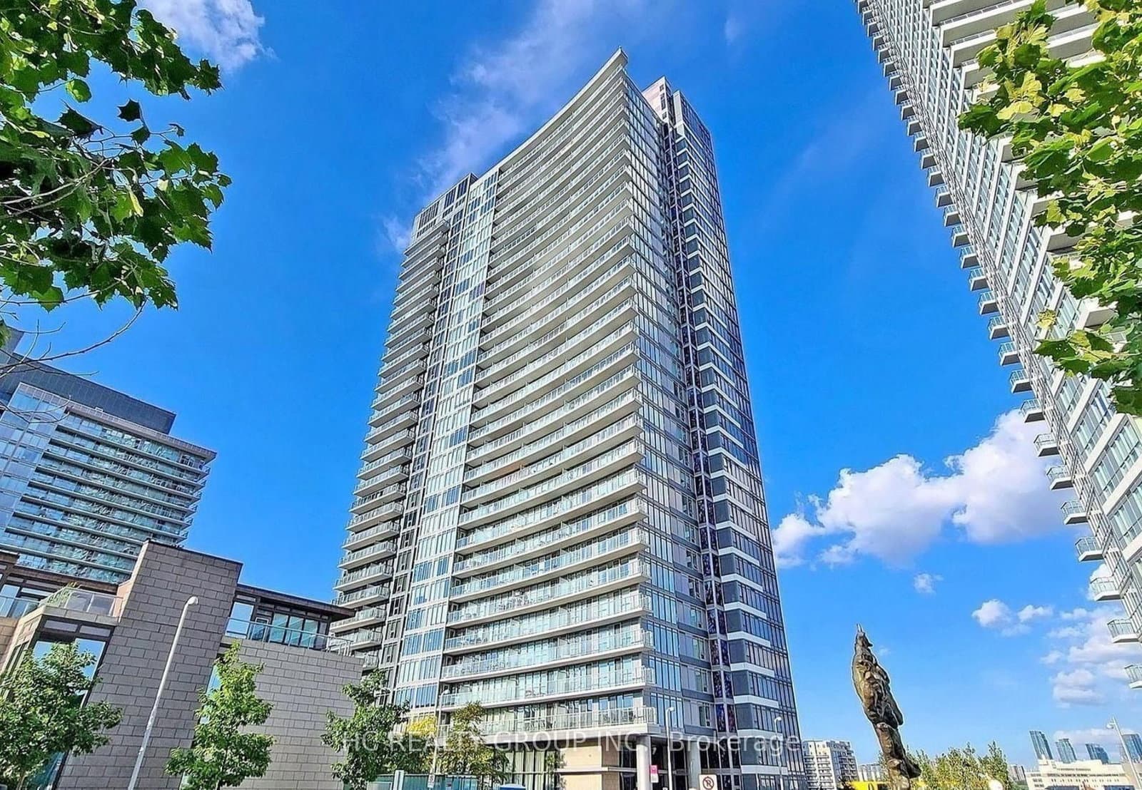 121 Mcmahon Drive, Unit 3608