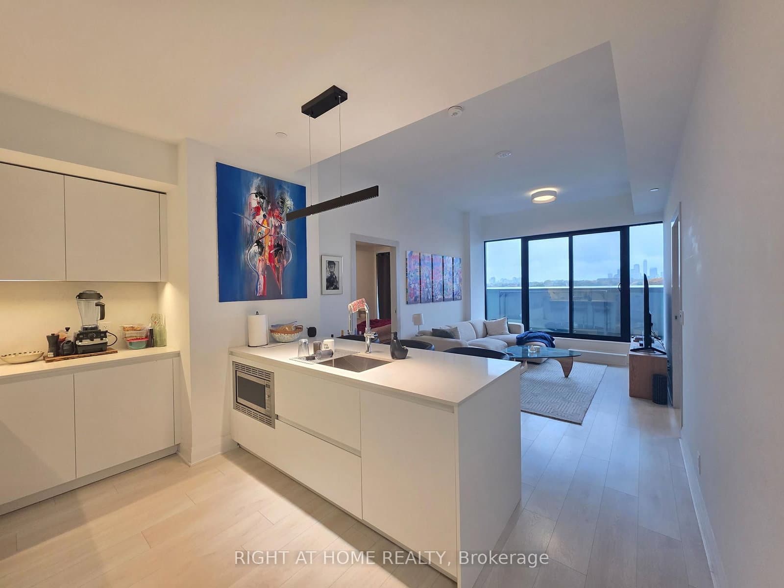 33 Frederick Todd Way N, Unit 703