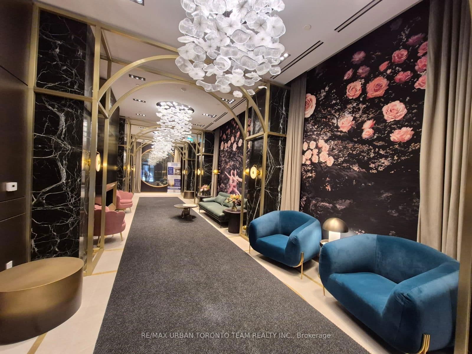 771 Yonge Street, Unit 2805