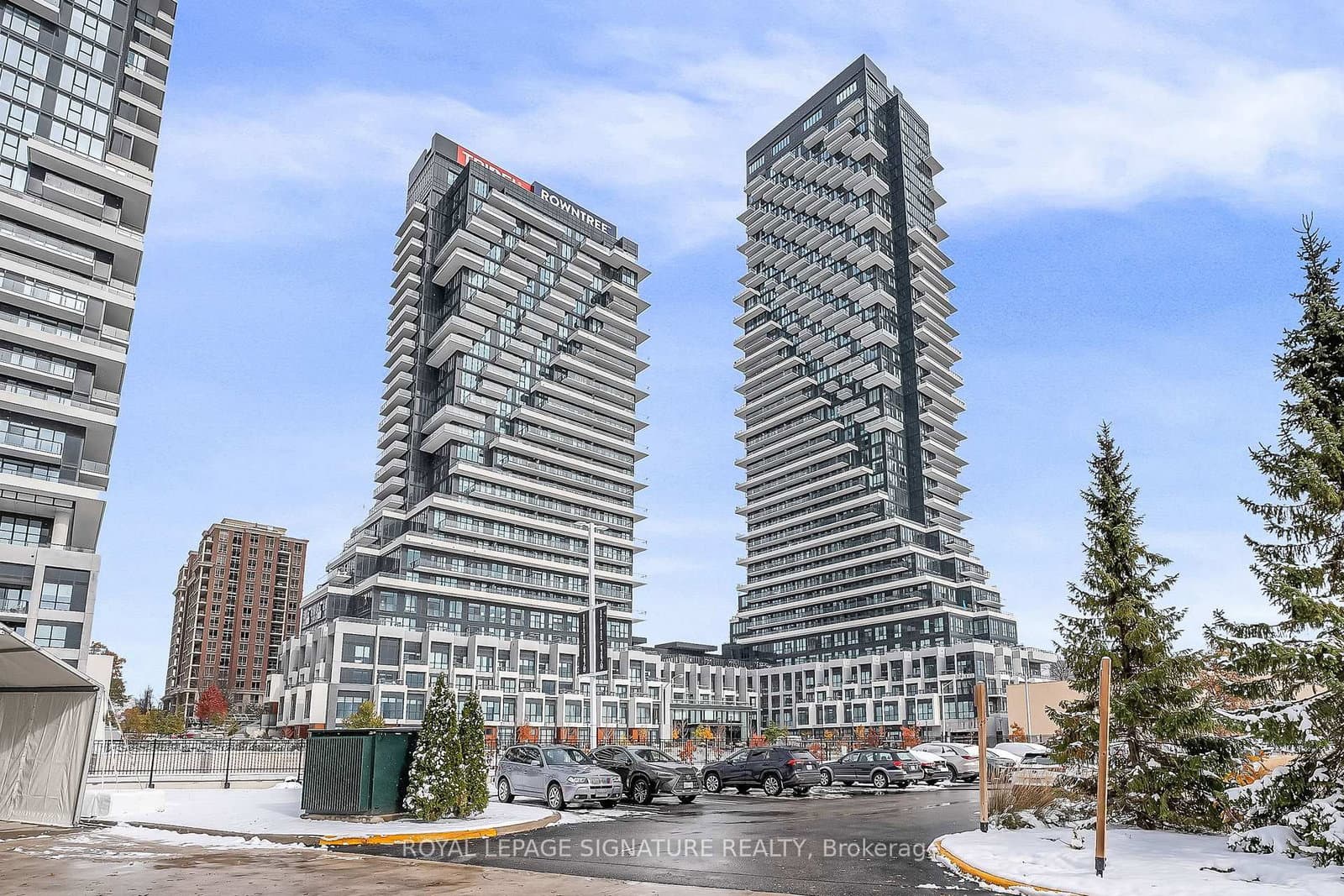 30 Inn on the Park Drive, Unit 1409