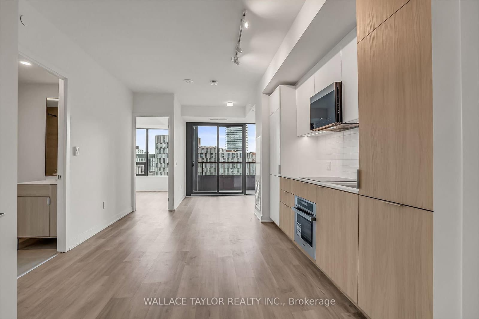 28 Eastern Avenue, Unit 1013