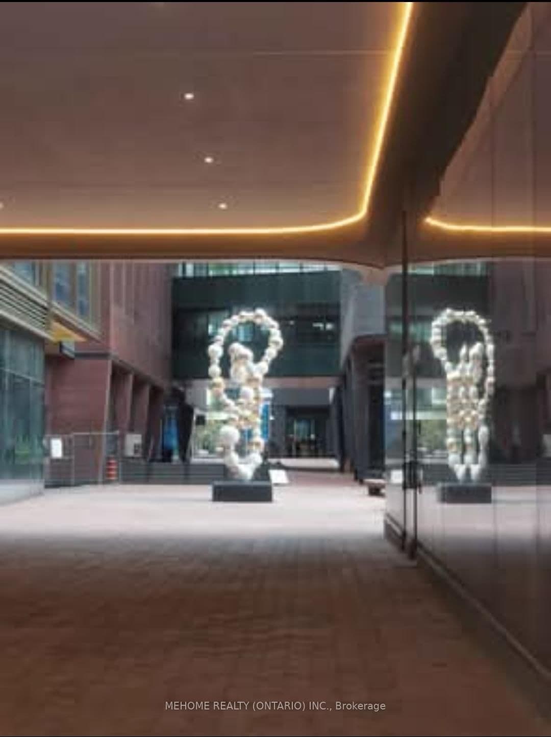 88 Queen Street E, Unit 4116