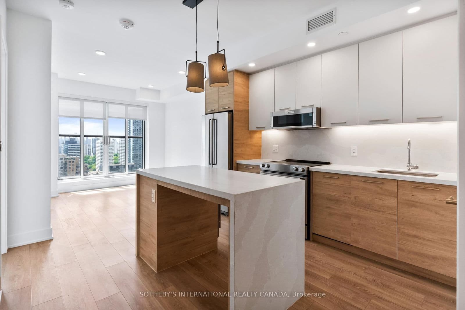 200 Redpath Avenue, Unit 1503