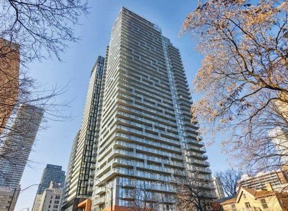 81 Wellesley Street E, Unit 1006