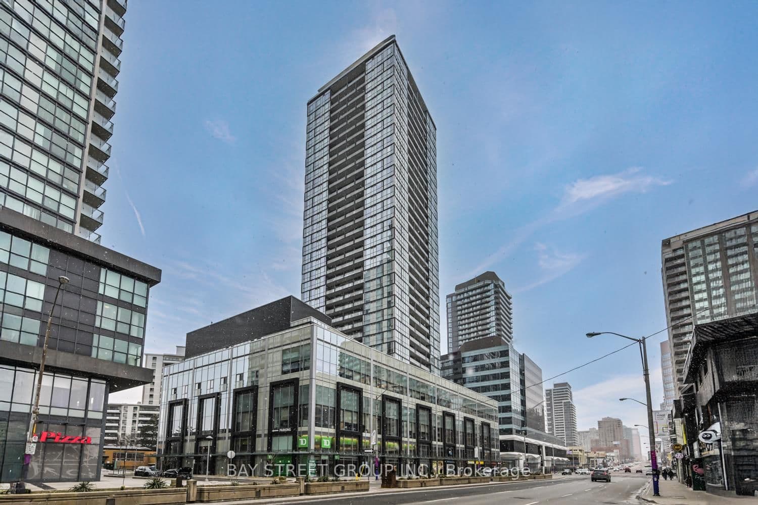 #Lph04 - 5180 Yonge Street