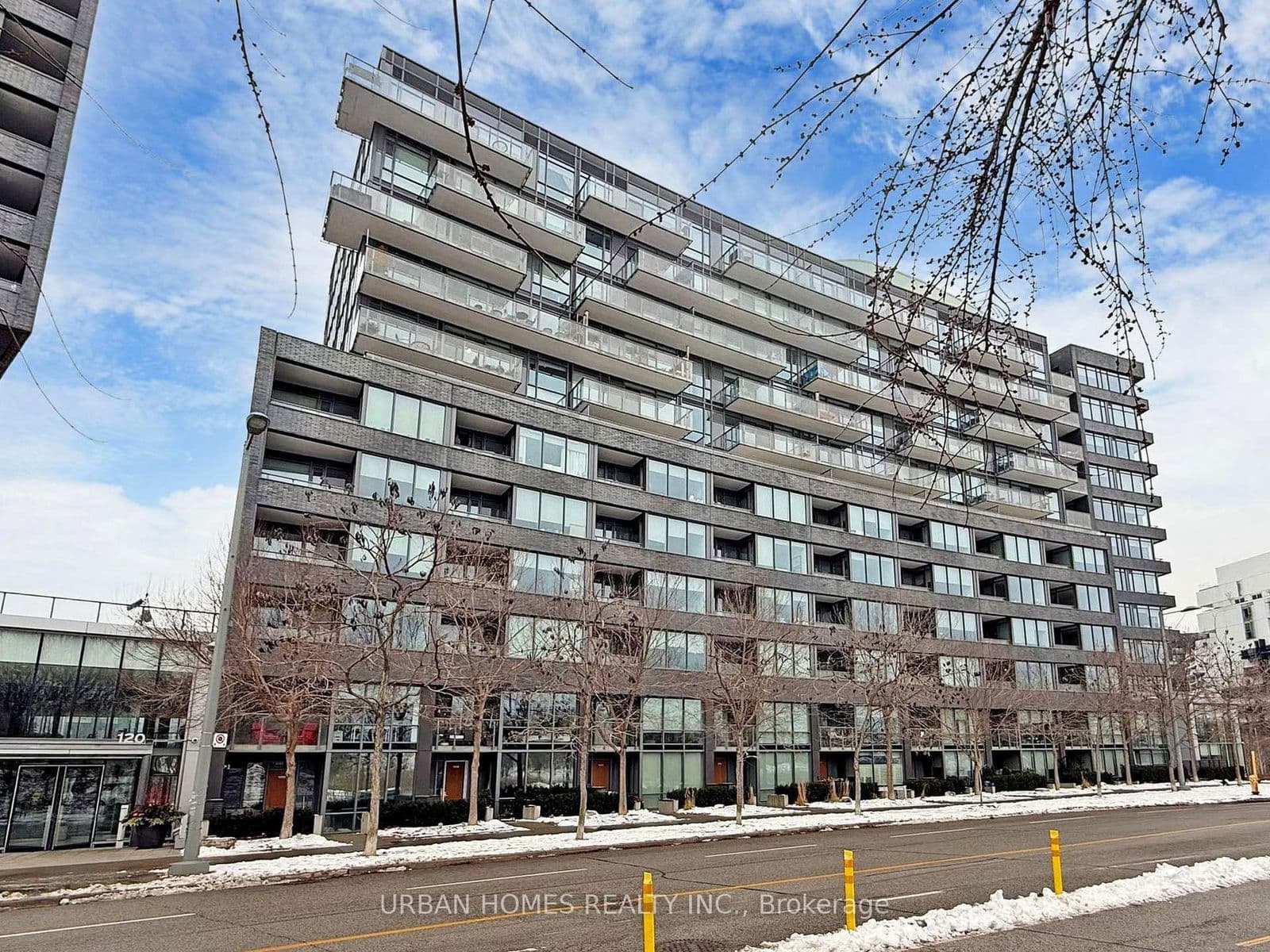 #S202 - 120 Bayview Avenue