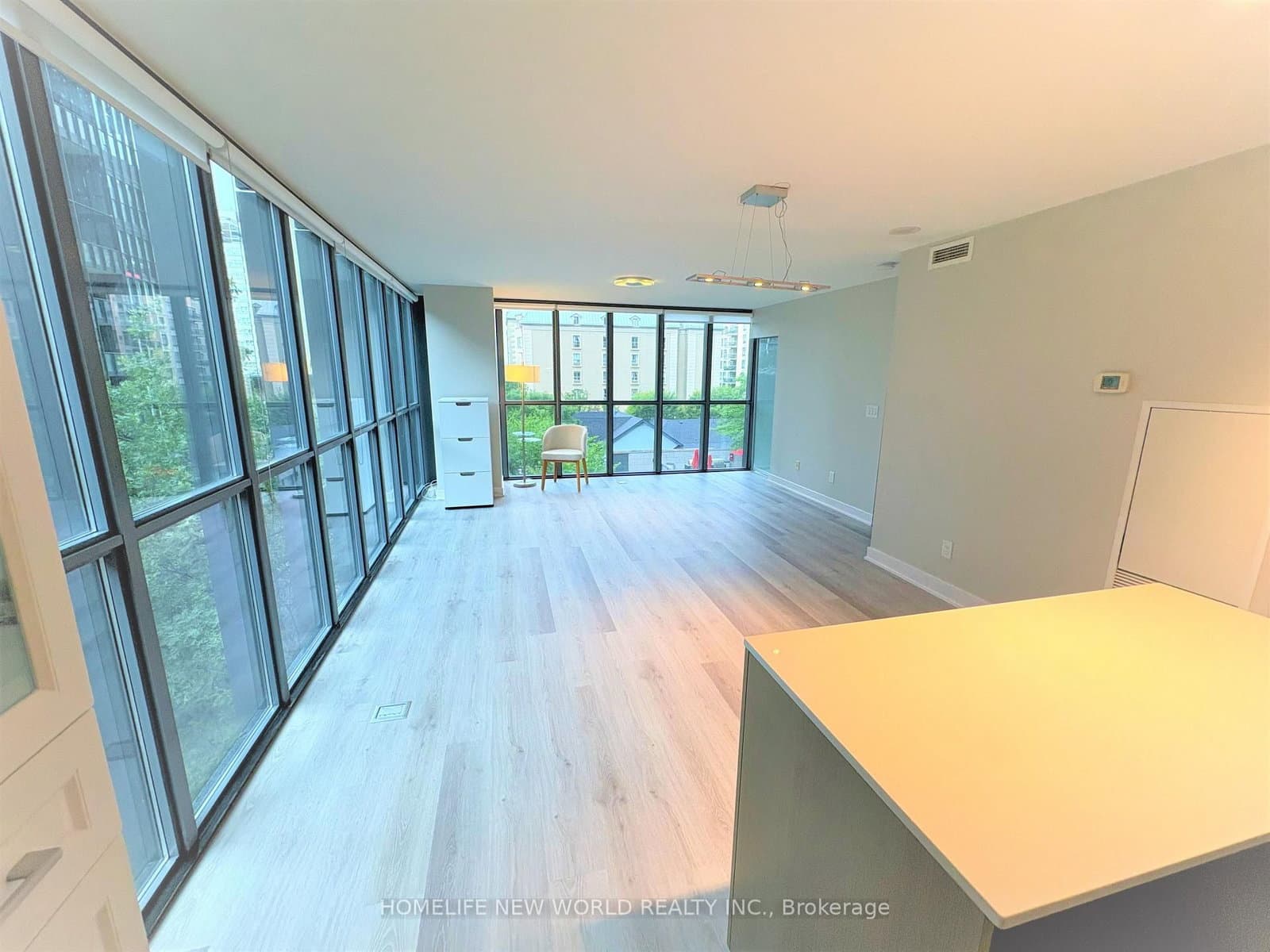 #503 - 110 Charles Street E