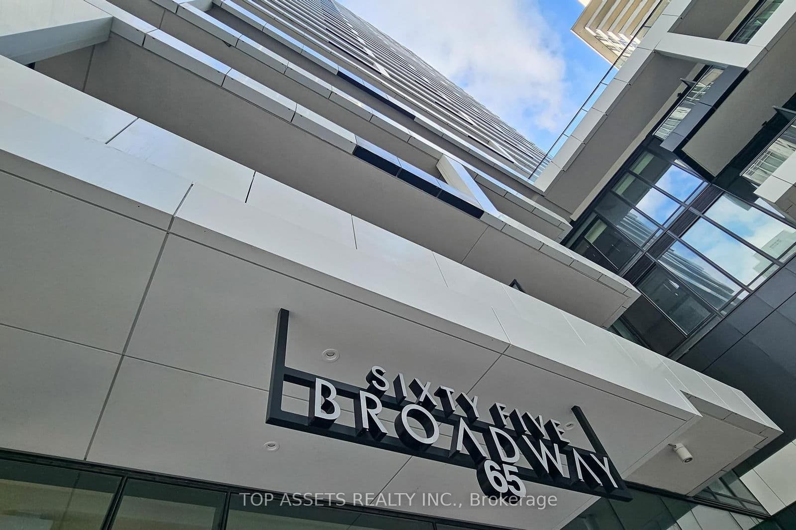 65 Broadway Avenue, Unit 1701