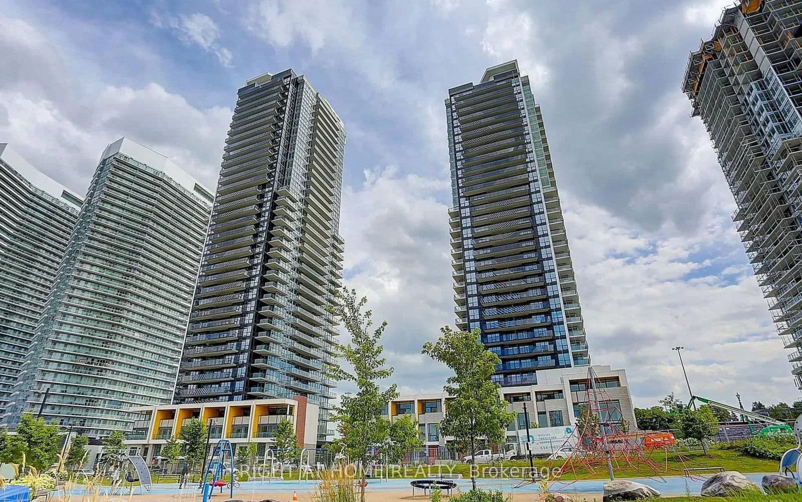 #2808 - 95 McMahon Drive