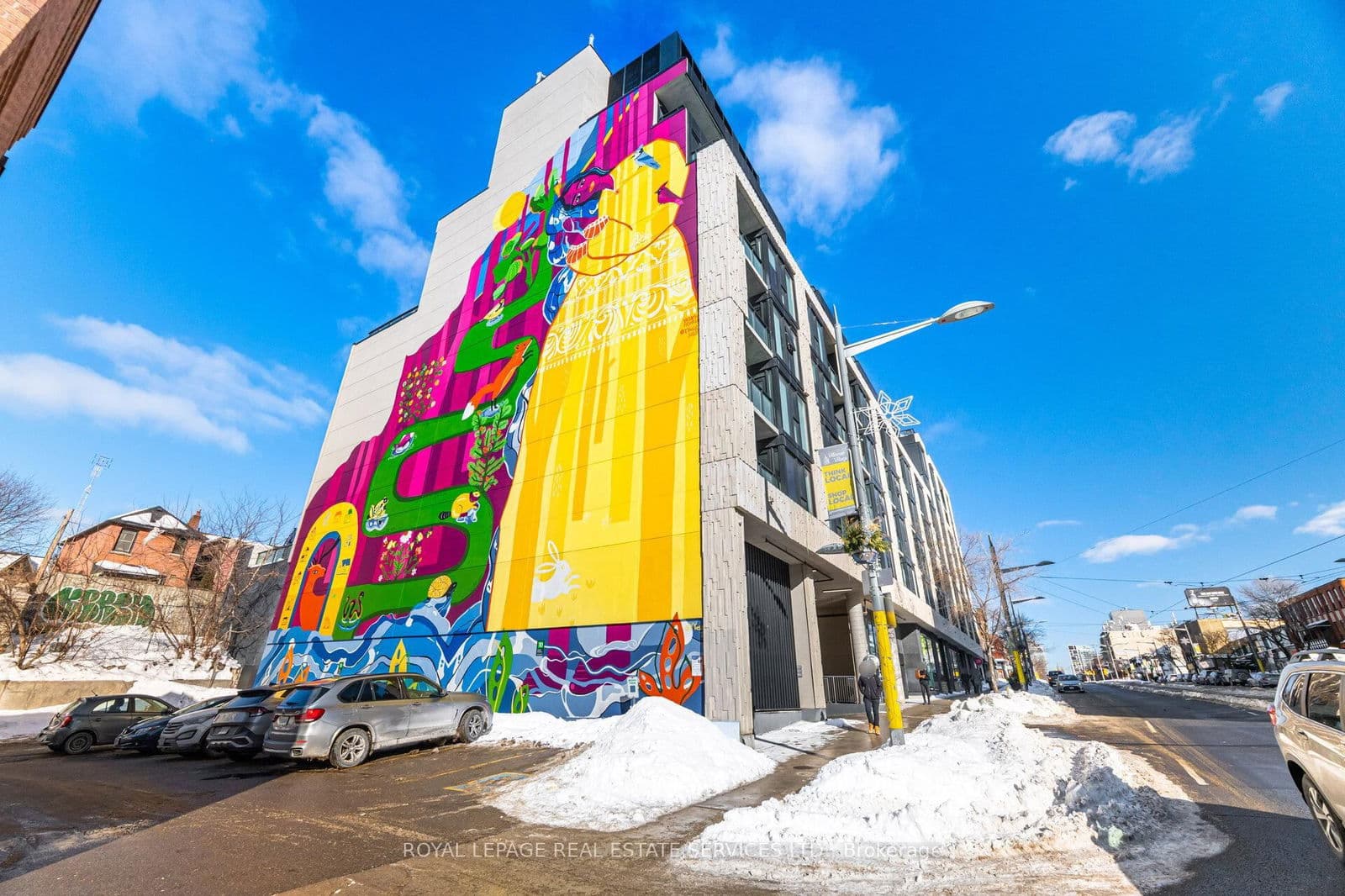 840 St Clair Avenue W, Unit 406