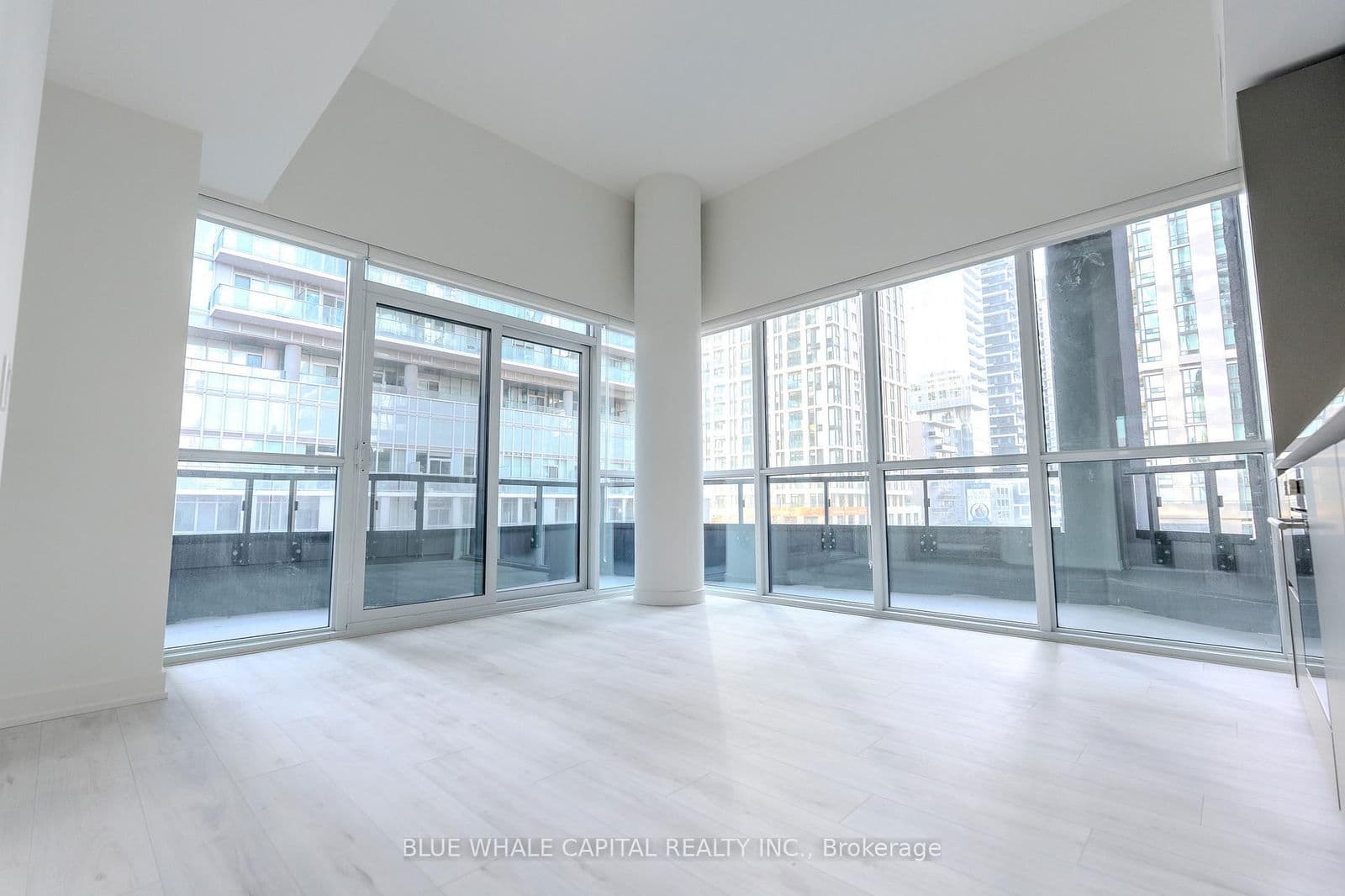 110 Broadway Avenue, Unit 403