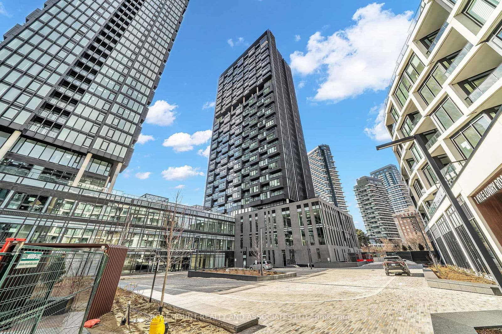 1 Quarrington Lane, Unit 1706