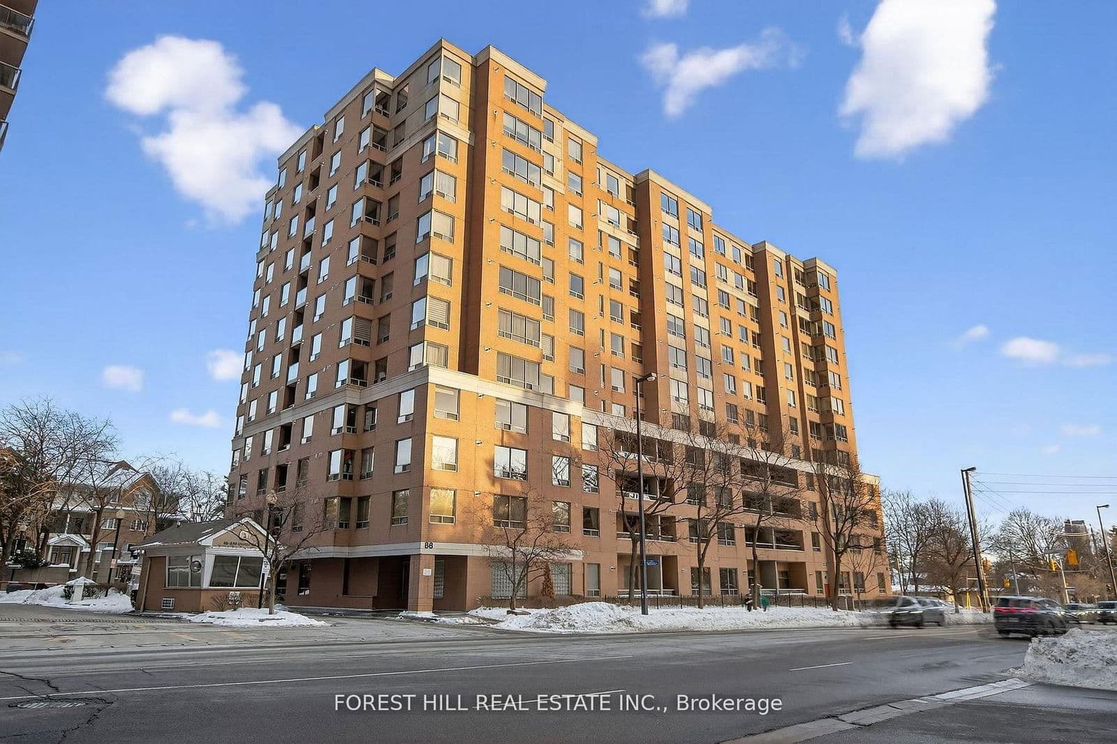 #506 - 88 Grandview Way